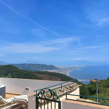 The Seaview From The Terrace With Jacuzzi, Relax & Pools - Dorotea Infinity * Salerno