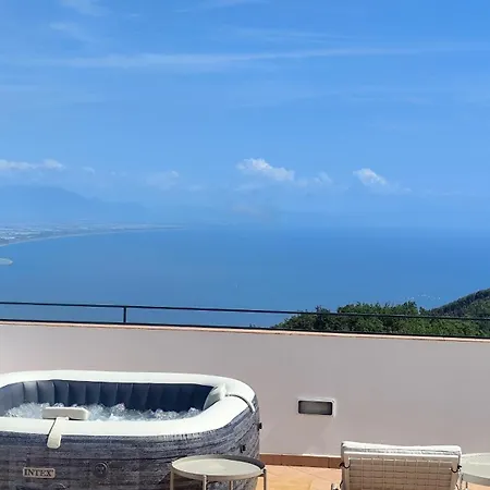 Apartment The Seaview From The Terrace With Jacuzzi, Relax & Pools - Dorotea Infinity Salerno