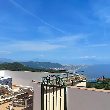 Lägenhet The Seaview From The Terrace With Jacuzzi, Relax & Pools - Dorotea Infinity